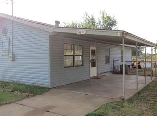 521 W Euclid Ave, Waukomis, OK 73773
