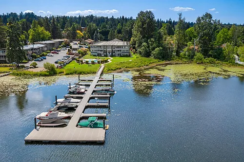 4214 W Lake Sammamish Pkwy NE #301 Photo 1