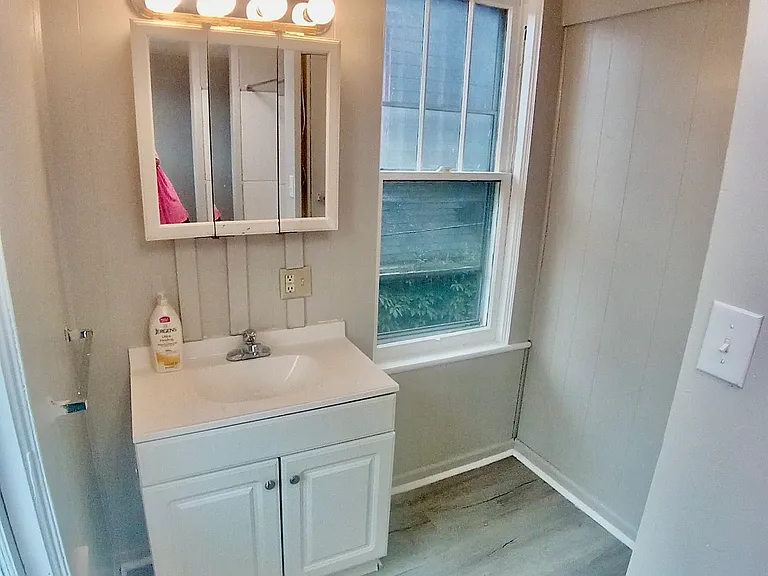 554 Coleman Ave — Photo 21