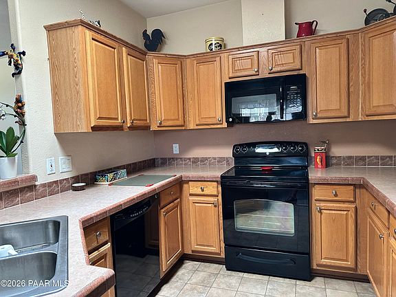 4th image of 19500 E Gregory St #22