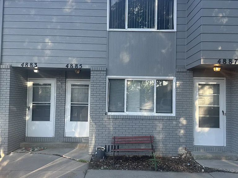 4885 Basswood Dr #4885 — Photo 1