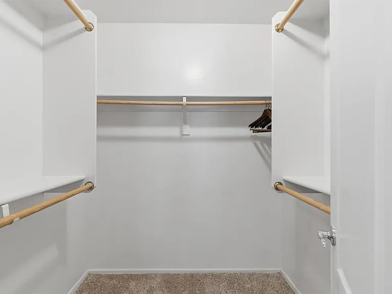 2250 E Deer Valley Rd #106 — Photo 11