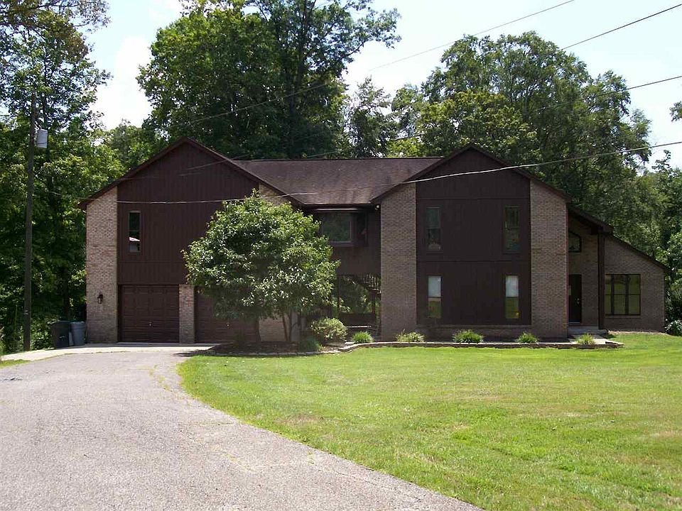 1st image of 1 Dogwood Ln