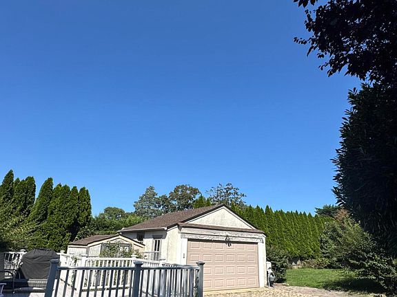 4th image of 2316 3rd Avenue