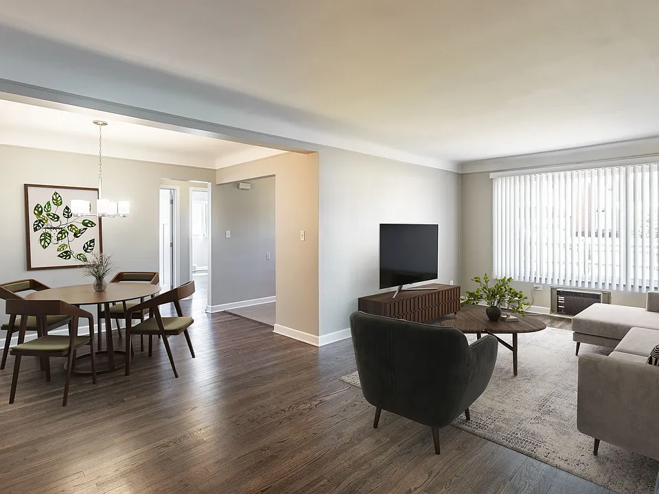 1909 Gardenia Ave #7