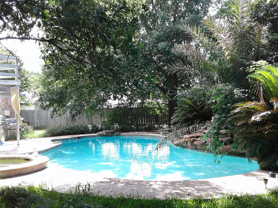 1st image of 2230 Green Garden Ln