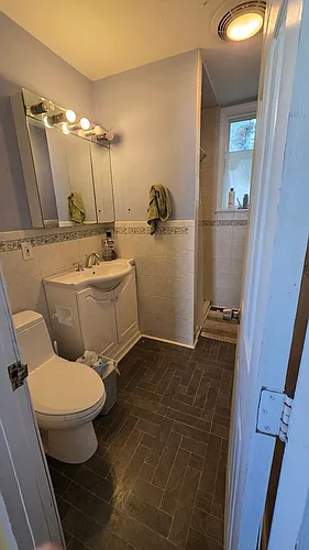 7 Ashford Ter #D2 Photo 1