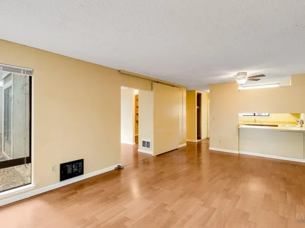900 Southampton Road #11, Benicia, CA 94510