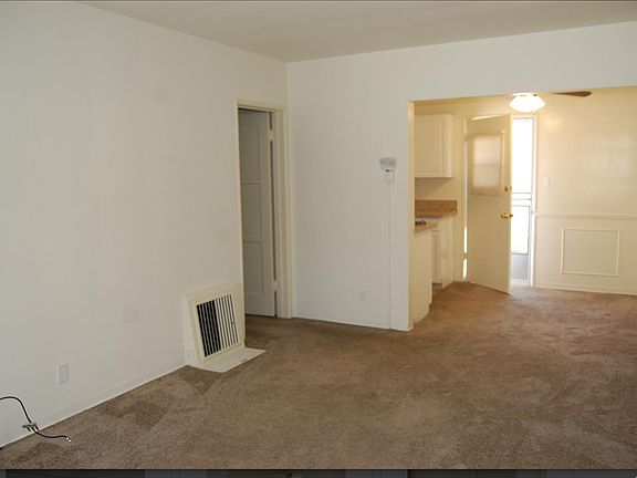 5th image of 2565 N Lincoln St