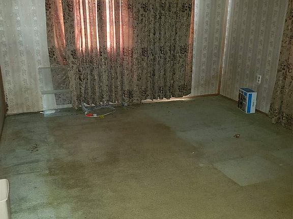 5th image of 124 N 19th St