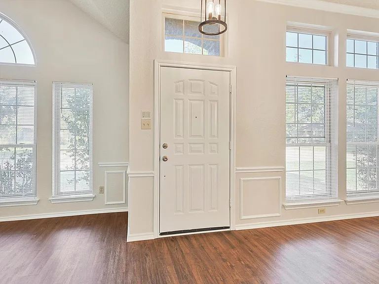 318 Lodge Rd — Photo 20