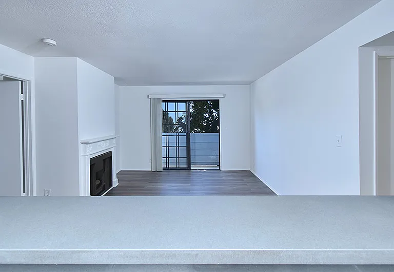 4235 Whitsett Ave #201 — Photo 33
