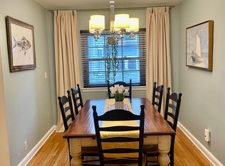 652 Washington St APT 5, Brookline, MA 02446