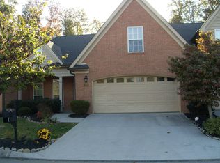 5040 Dovewood Way, Knoxville, TN 37918