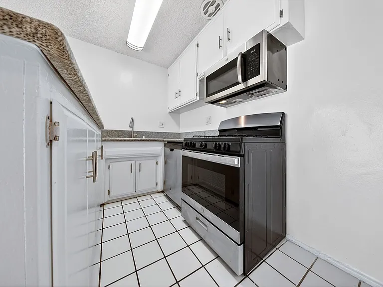 9030 Harratt St. — Photo 8