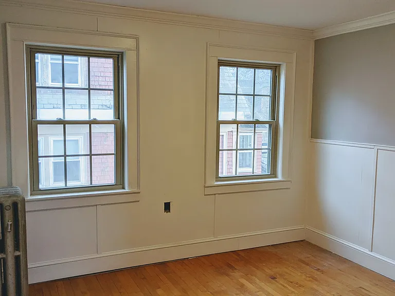 28 Clement St #3 — Photo 8