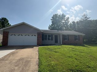 24 Brooker Ct, Saint Peters, MO 63376