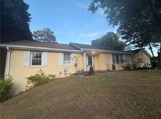 981 Woodward Park Dr, Suwanee, GA 30024