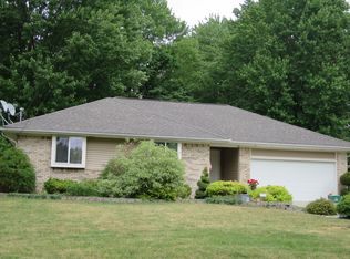 1296 Pickwick Pl, Flint, MI 48507