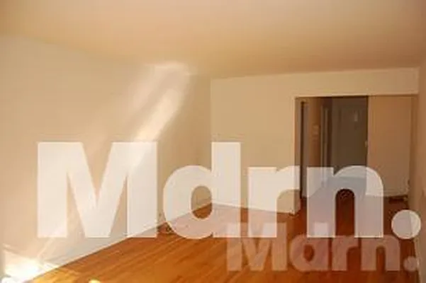 Rented by Mdrn Residential | media 3