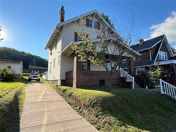 2nd image of 107 N 6th St