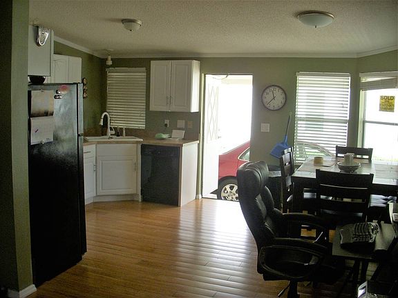 4th image of 6025 Twilight Dr