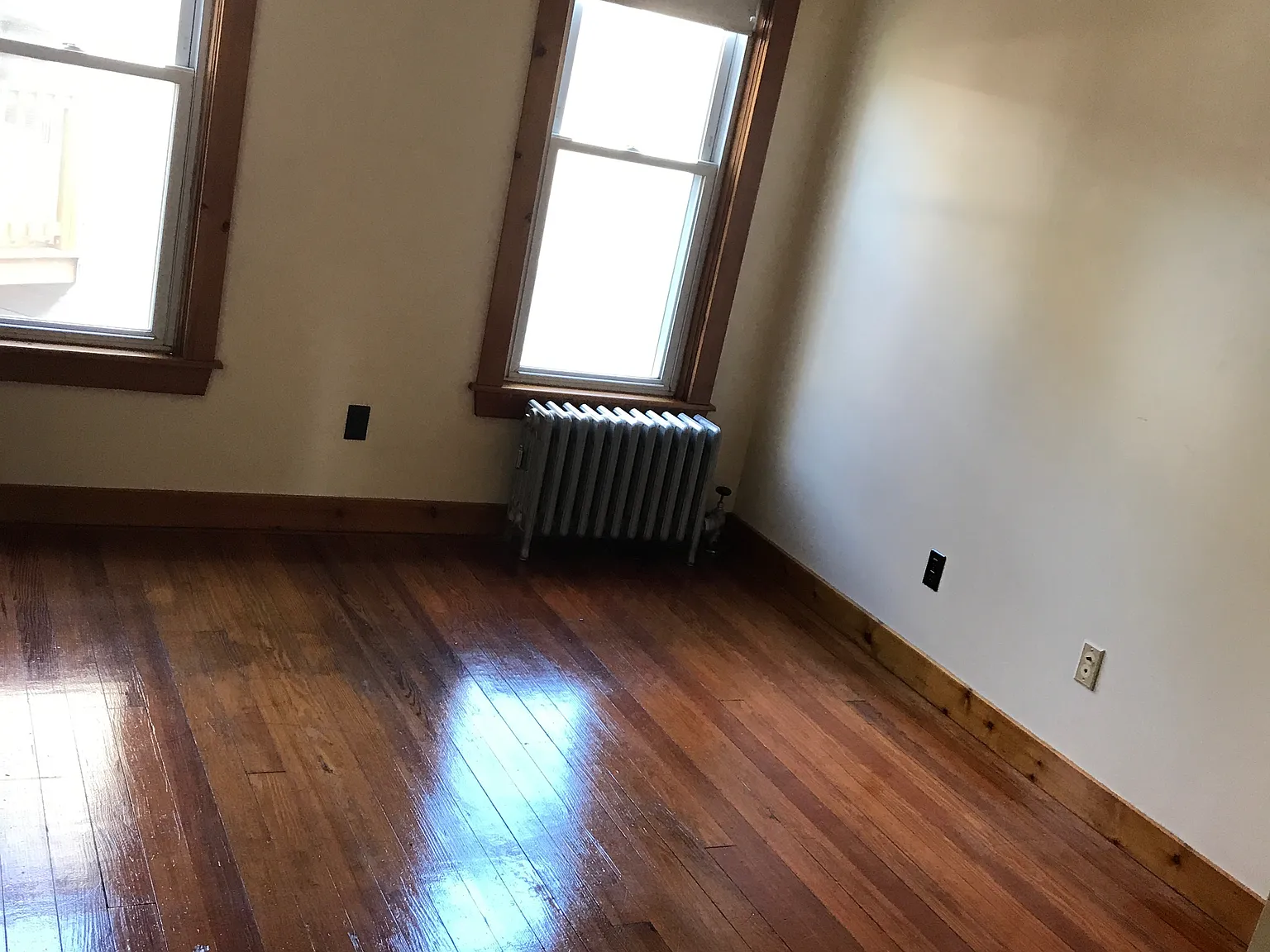 2 bed, 1350 sqft, $1,800 — Photo 4