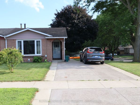 6694 Cropp St, Niagara Falls, ON L2E 7B3
