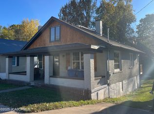 1122 E Dunklin St, Jefferson City, MO 65101