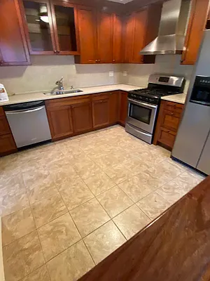 Rented by George Realty Group LLC | media 35