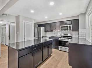 408 E 8th Ave APT 3, Homestead, PA