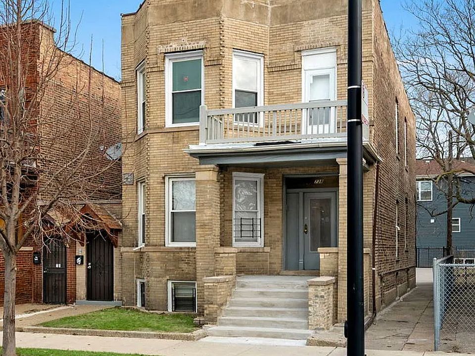 1st image of 738 E Marquette Rd #3