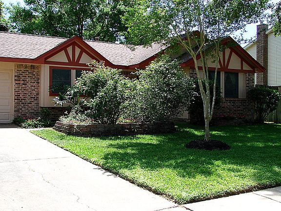 3rd image of 21411 Park Rock Ln