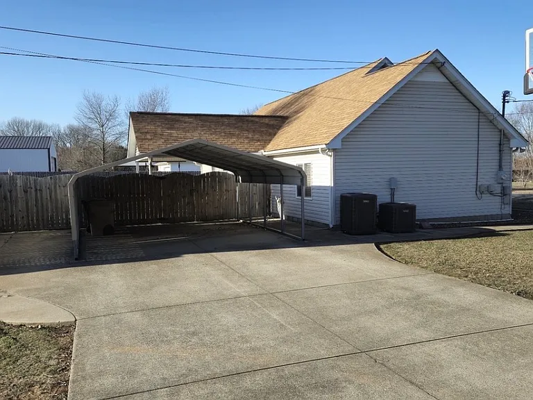 102 Fresca Ct — Photo 2