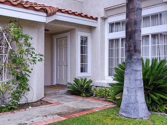 5th image of 1694 Marbella Dr