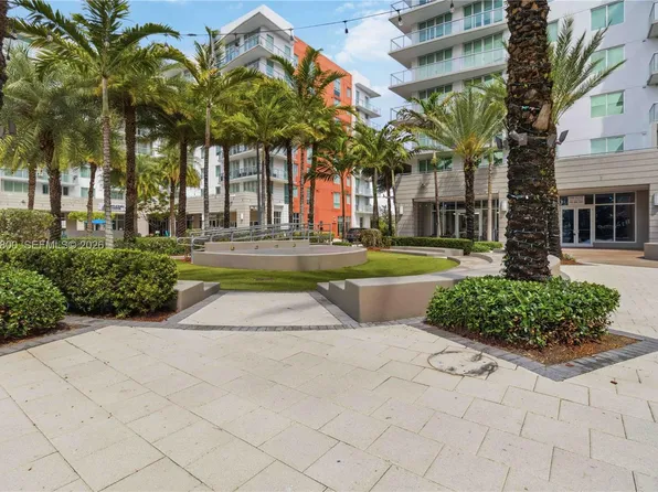 7875 NW 107th Ave, Doral, FL