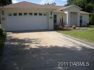 2nd image of 520 Terrier Way
