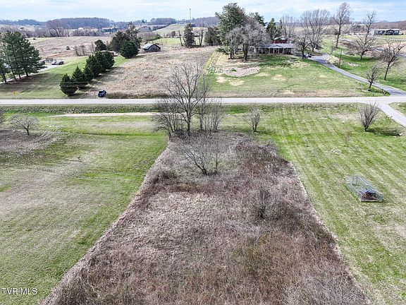 5th image of 13 Rheatown Rd