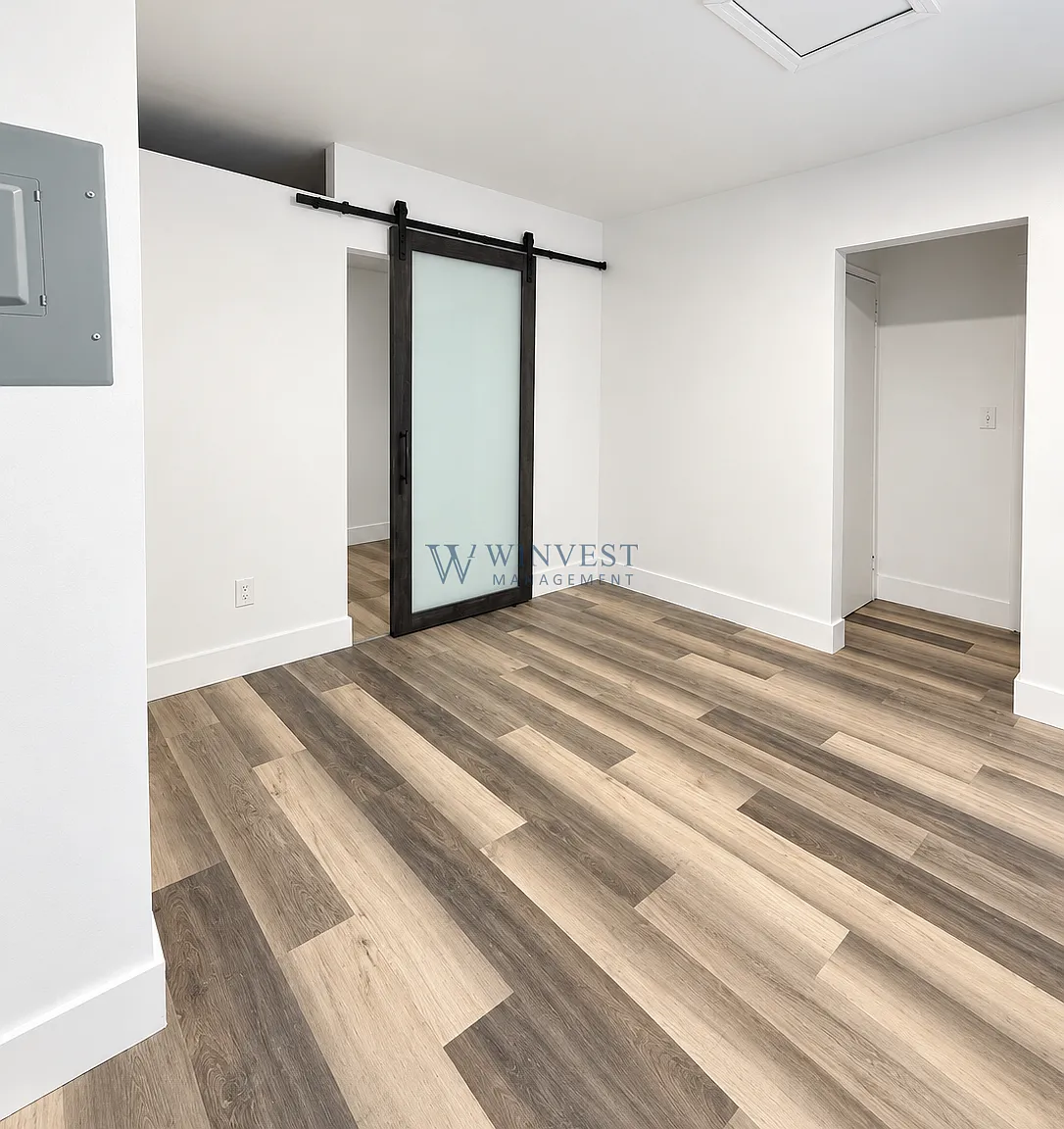 Charming 2BR Near Downtown Hollywood & the Beach | Front Porch — Photo 1