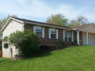 2276 Sunnyridge Dr, Arnold, MO 63010