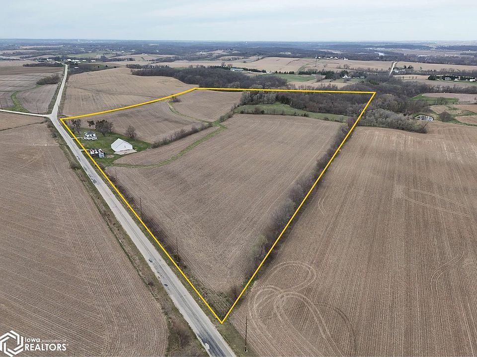 1st image of 2037 Ivanhoe Rd
