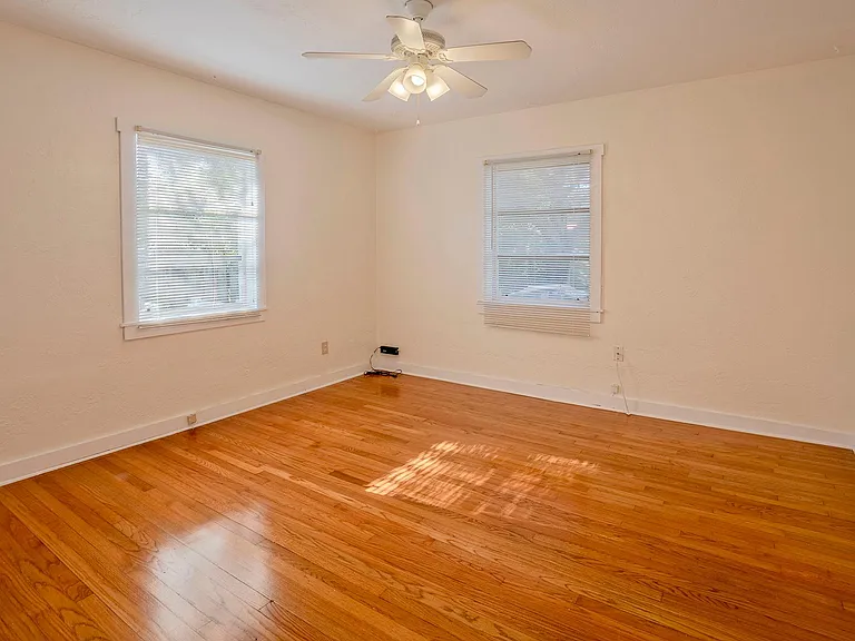 252 Mateo Way NE #A — Photo 12