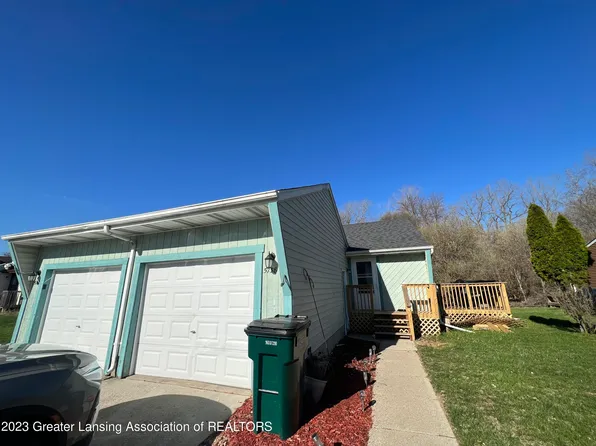 5738 Wise Rd, Lansing, MI 48911
