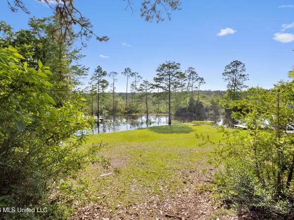 0 Bayou Castelle Dr Lot 15, Gautier, MS 39553