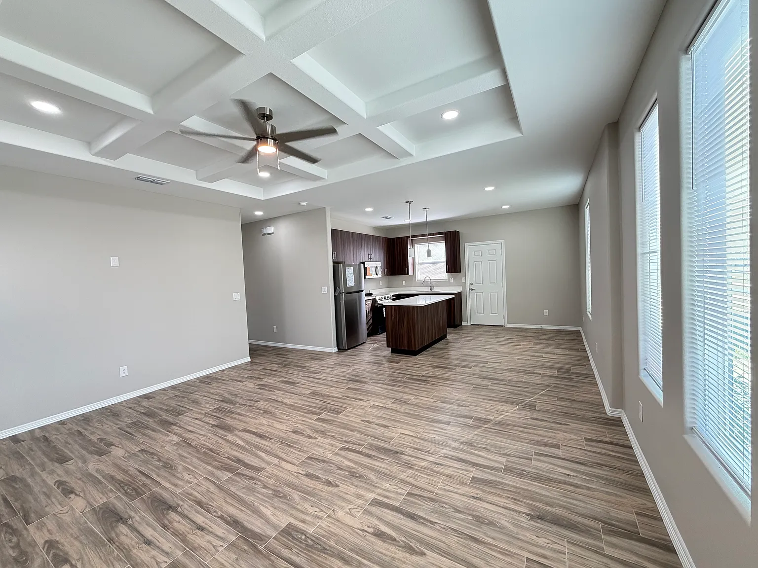 4200 La Vista Ave — Photo 3
