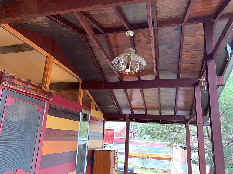 139 Meadows Ln — Photo 14