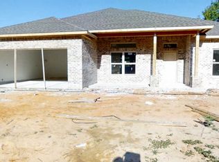2495 Salamanca St, Navarre, FL 32566
