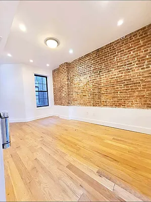 Rented by Hagstrom Management Inc | media 15