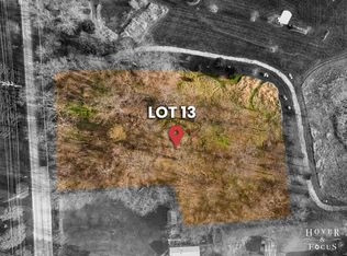 26185 W Ivanhoe Rd, Wauconda, IL 60084