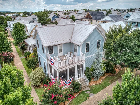 39 Center Ln S, Eufaula, OK 74432